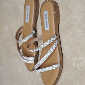 NEW Steve madden sandals